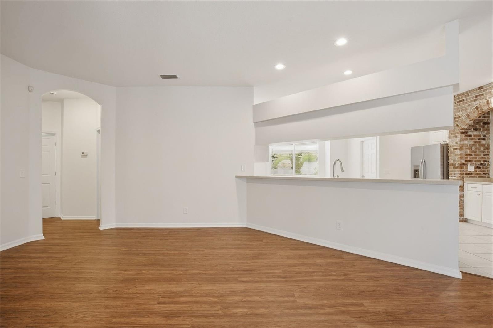 6648 THACKSTON DR, RIVERVIEW, FL, 33578