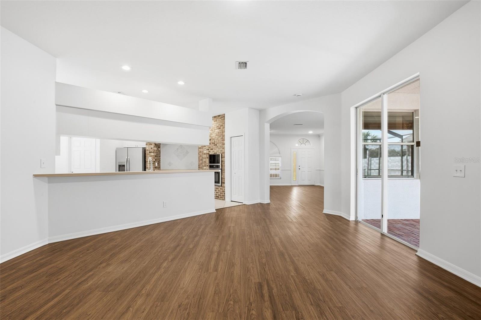 6648 THACKSTON DR, RIVERVIEW, FL, 33578