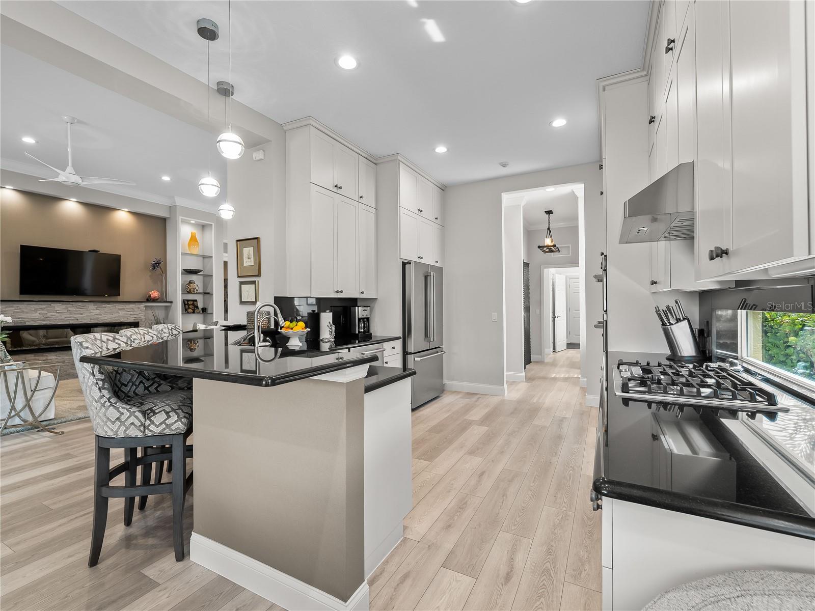 8316 ABINGDON CT, BRADENTON, FL, 34201