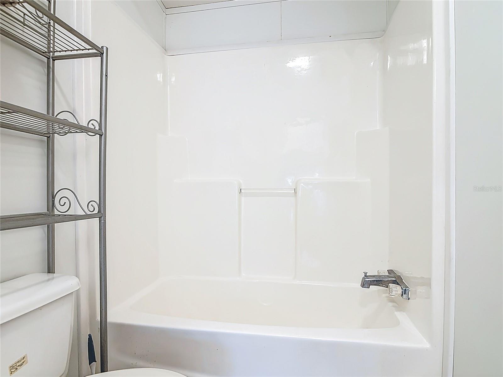 42316 POND VIEW LN, DELAND, FL, 32720