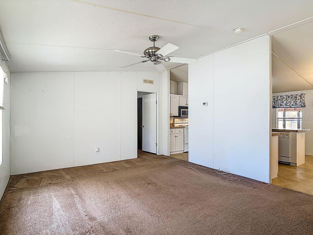 42316 POND VIEW LN, DELAND, FL, 32720