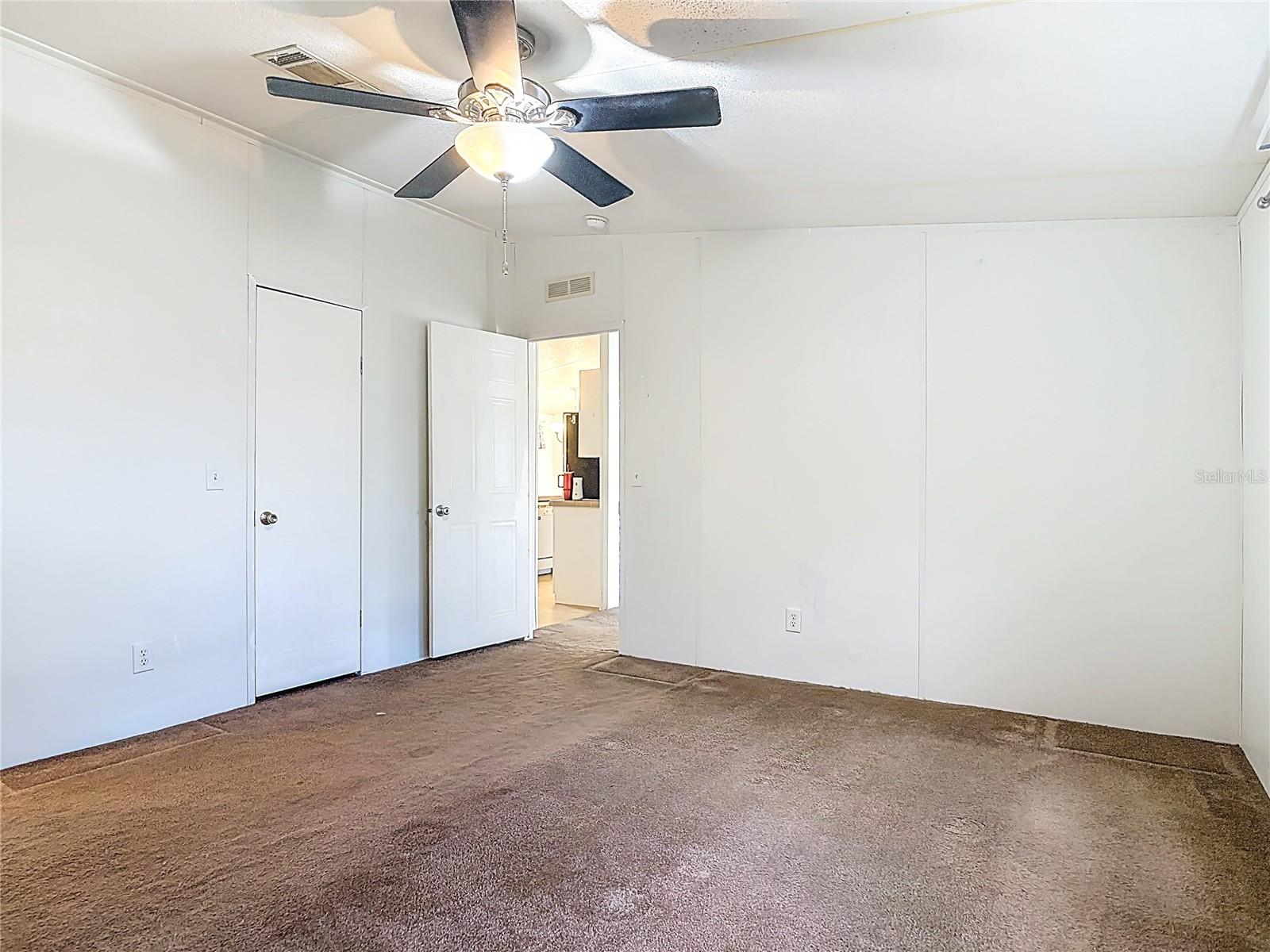 42316 POND VIEW LN, DELAND, FL, 32720