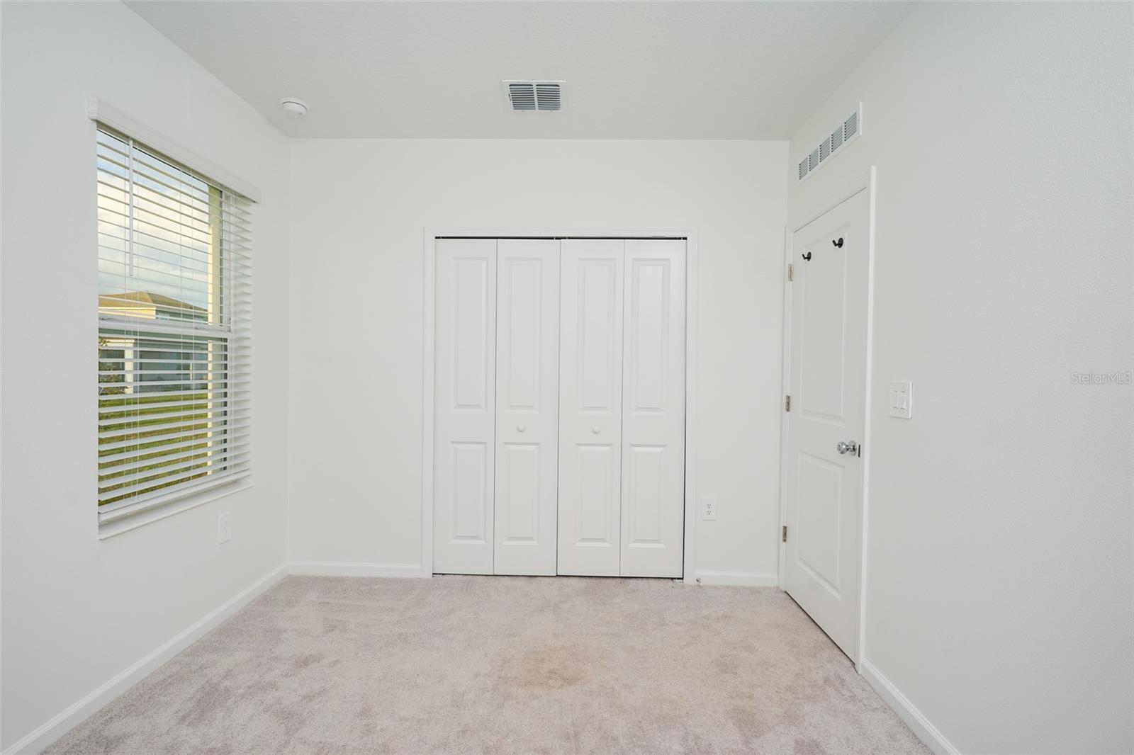 5645 LOGGIA LN, KISSIMMEE, FL, 34758