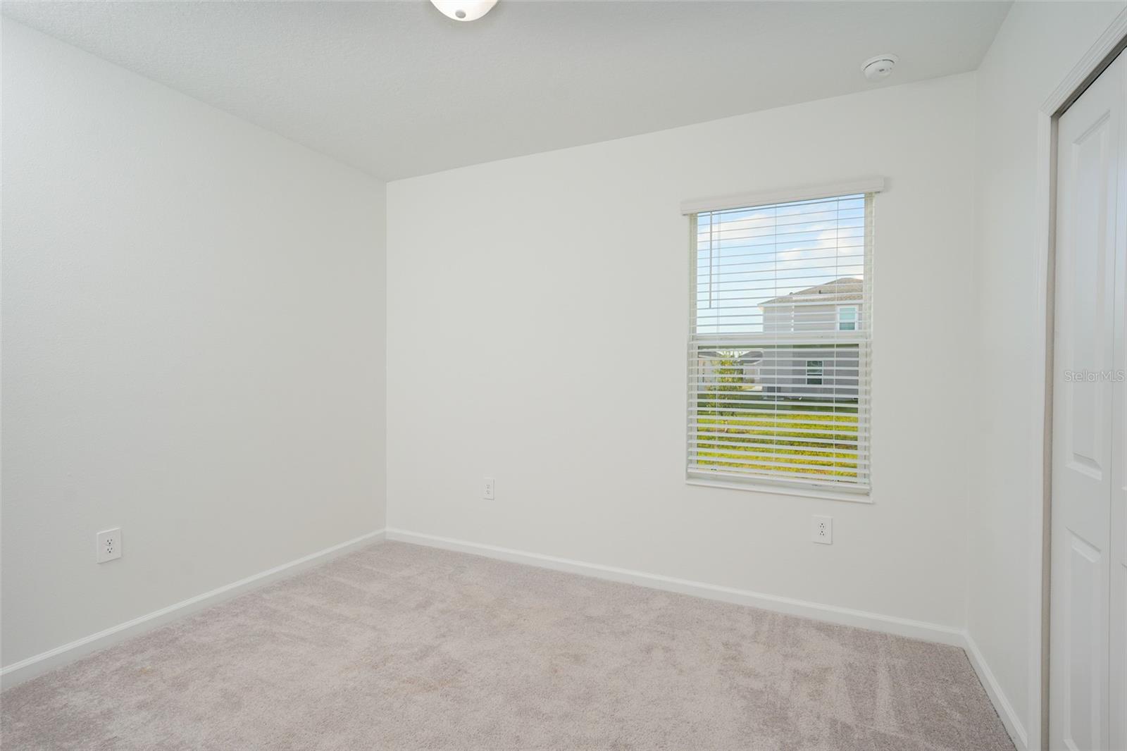 5645 LOGGIA LN, KISSIMMEE, FL, 34758