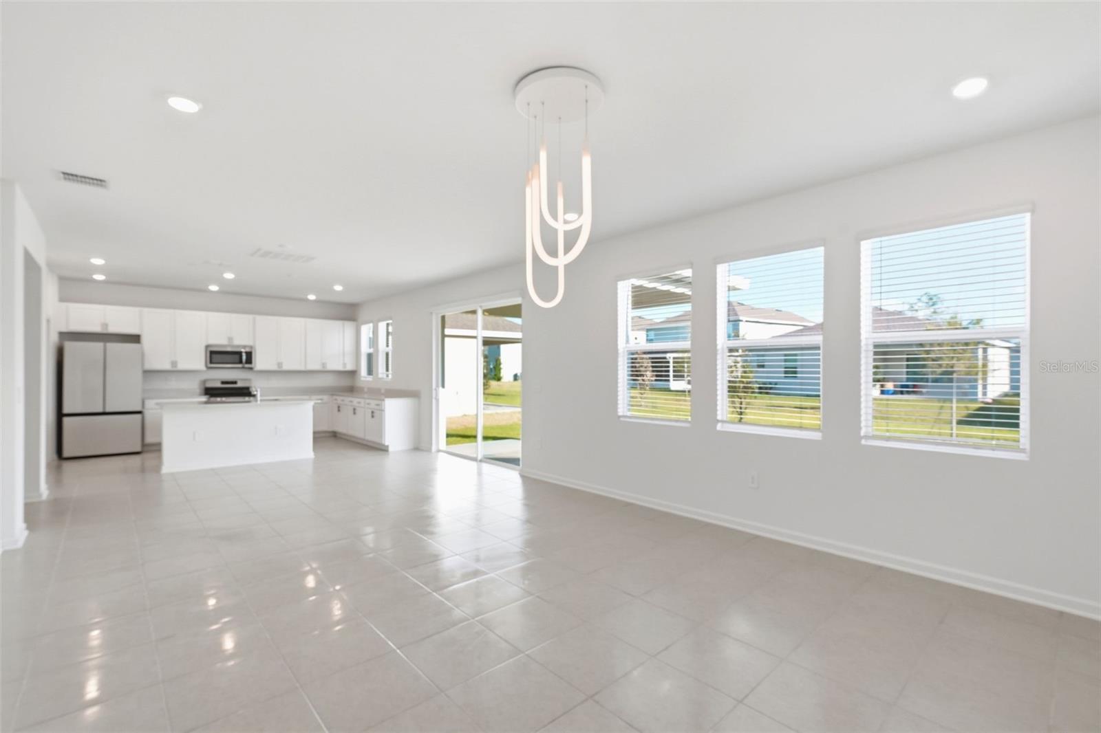 694 PERONI AVE, DEBARY, FL, 32713