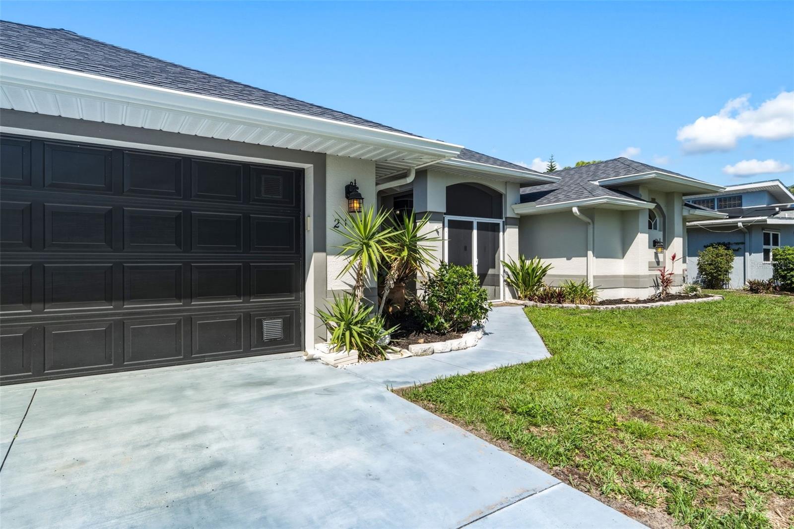 2115 CANNOLOT BLVD, PORT CHARLOTTE, FL, 33948