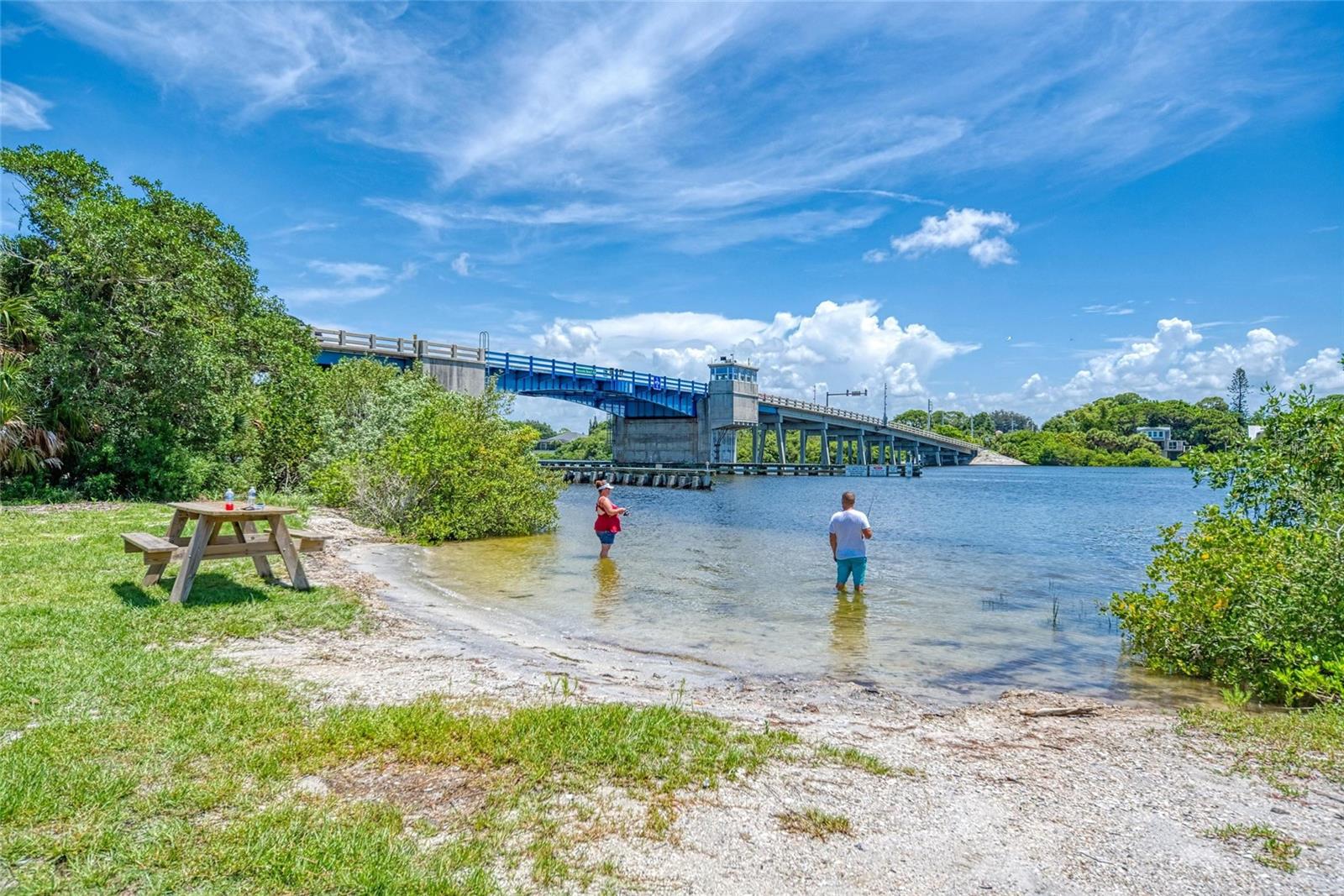 2115 CANNOLOT BLVD, PORT CHARLOTTE, FL, 33948