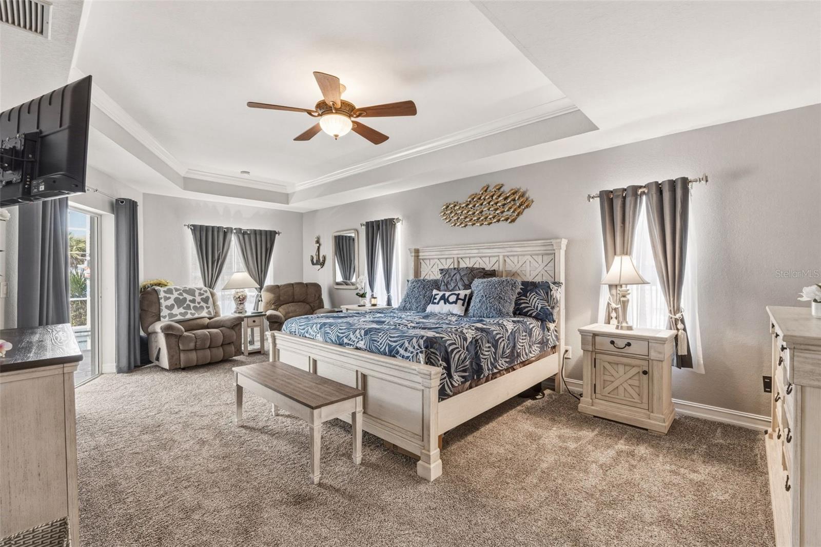 2115 CANNOLOT BLVD, PORT CHARLOTTE, FL, 33948