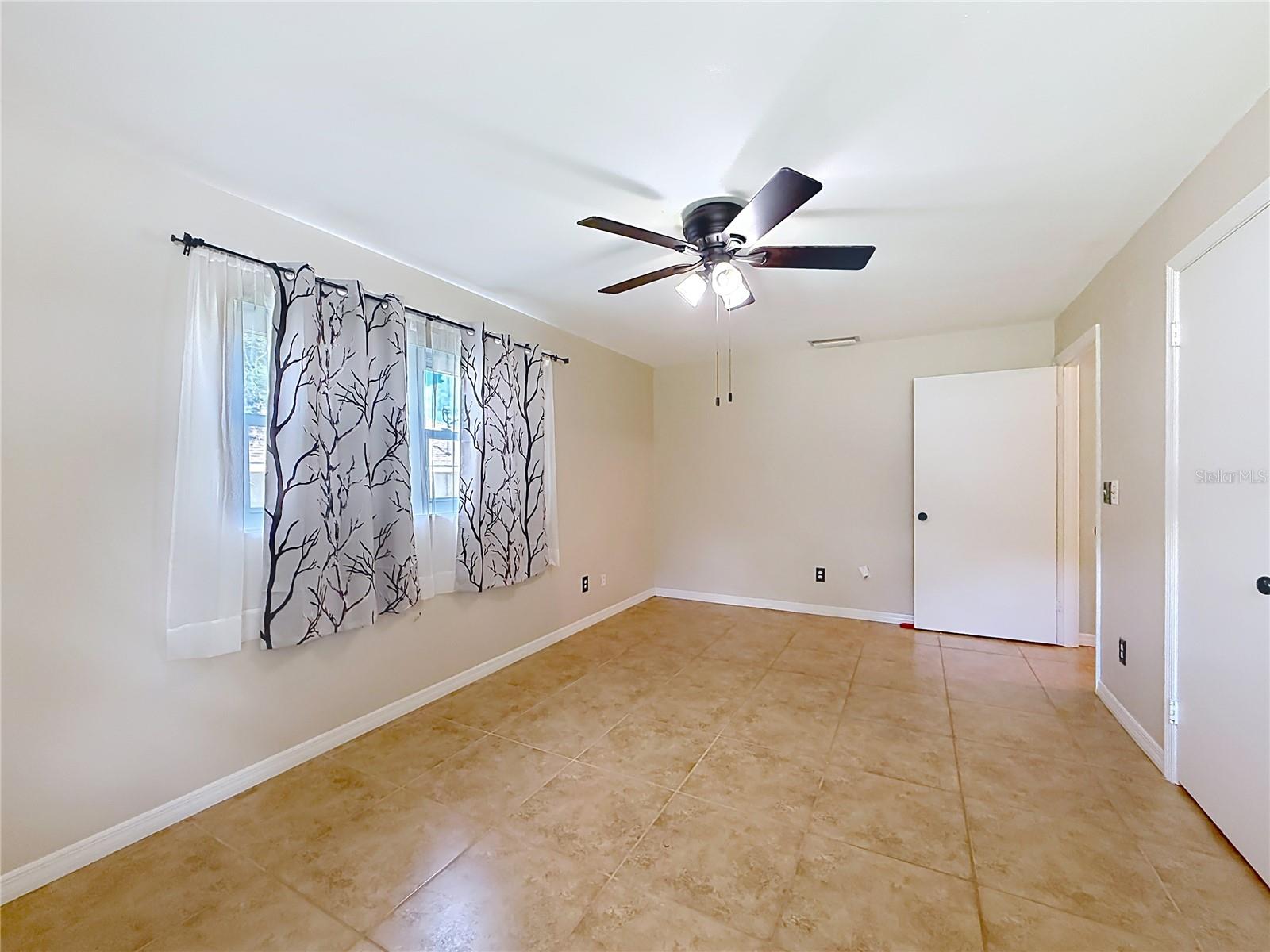 11404 SE 56TH AVE, BELLEVIEW, FL, 34420