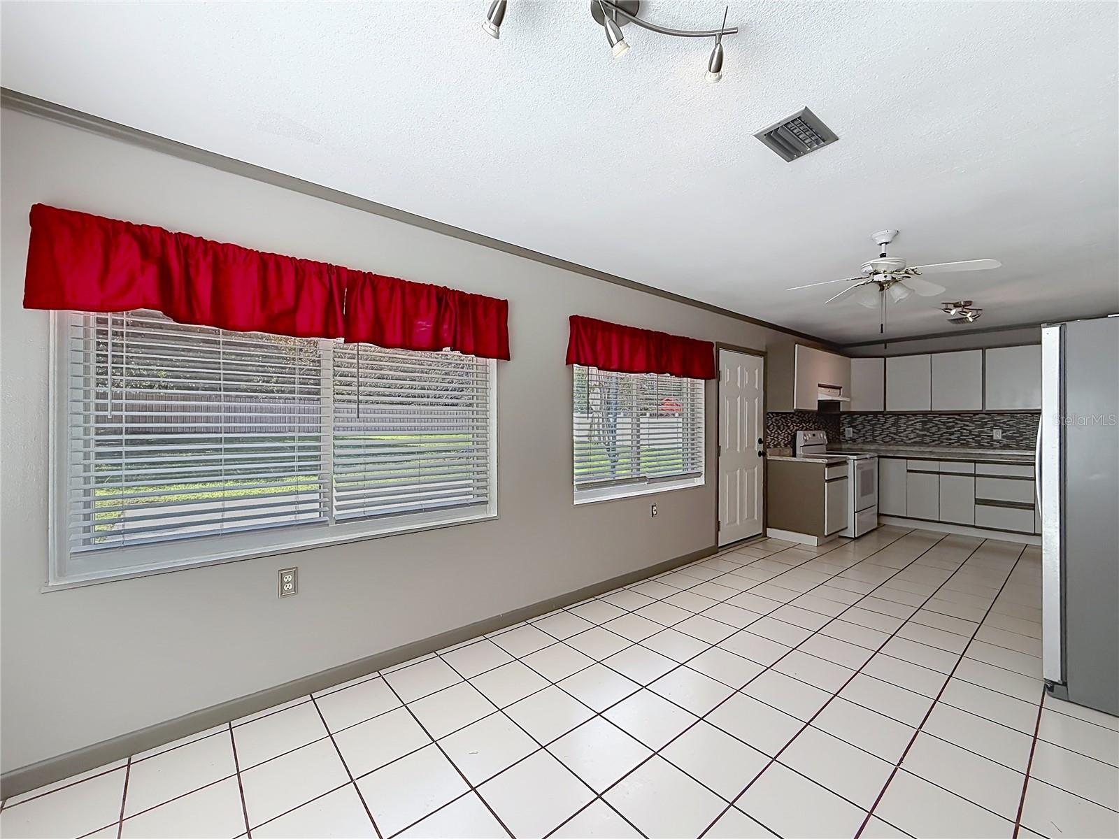 11404 SE 56TH AVE, BELLEVIEW, FL, 34420