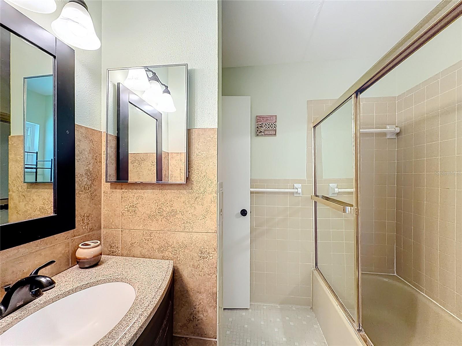 11404 SE 56TH AVE, BELLEVIEW, FL, 34420