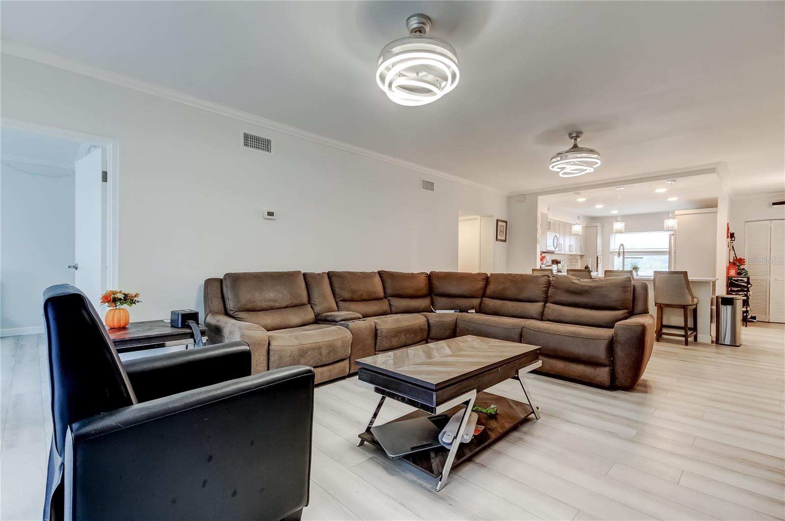 7321 CENTRAL AVE #301, ST PETERSBURG, FL, 33710