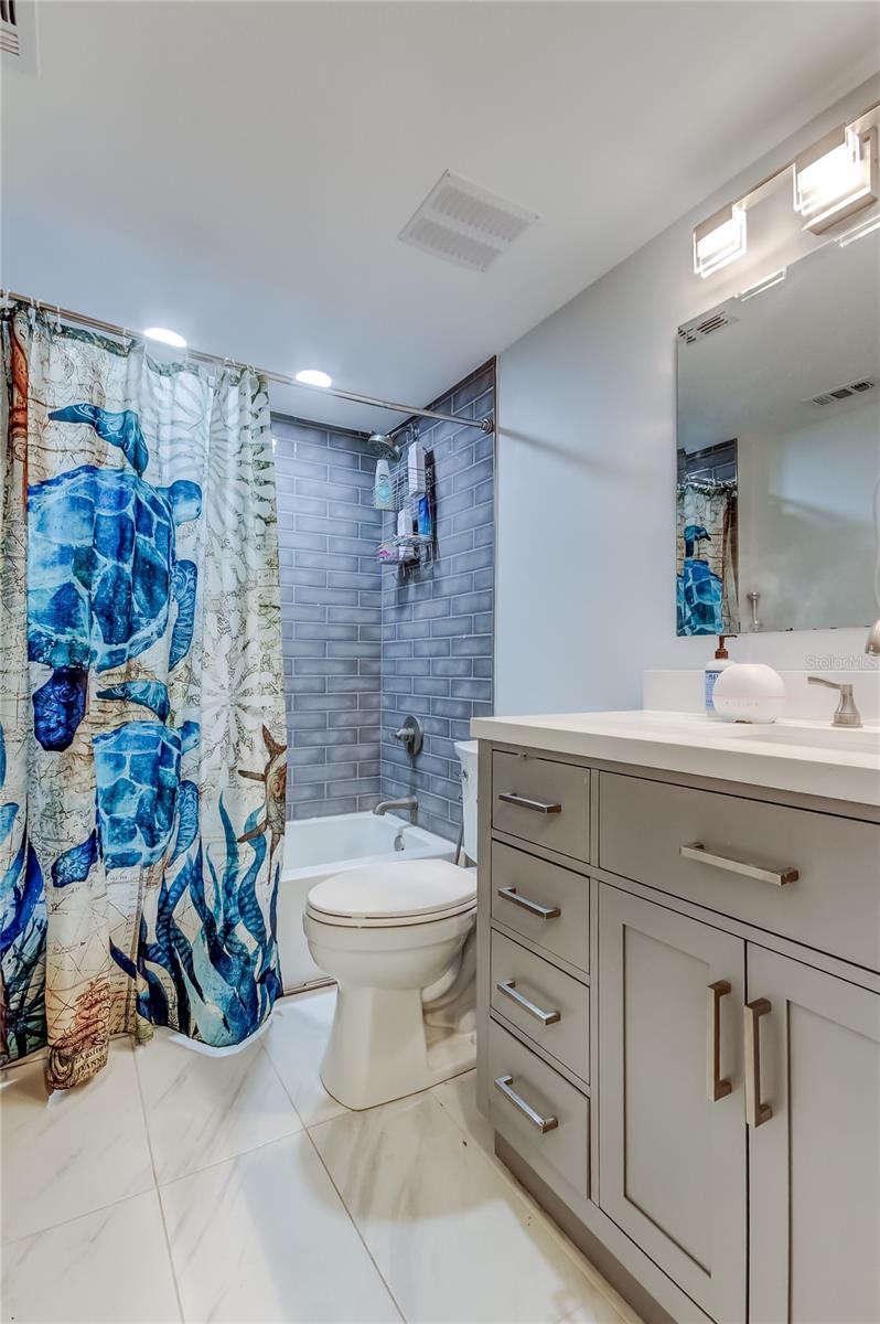 7321 CENTRAL AVE #301, ST PETERSBURG, FL, 33710