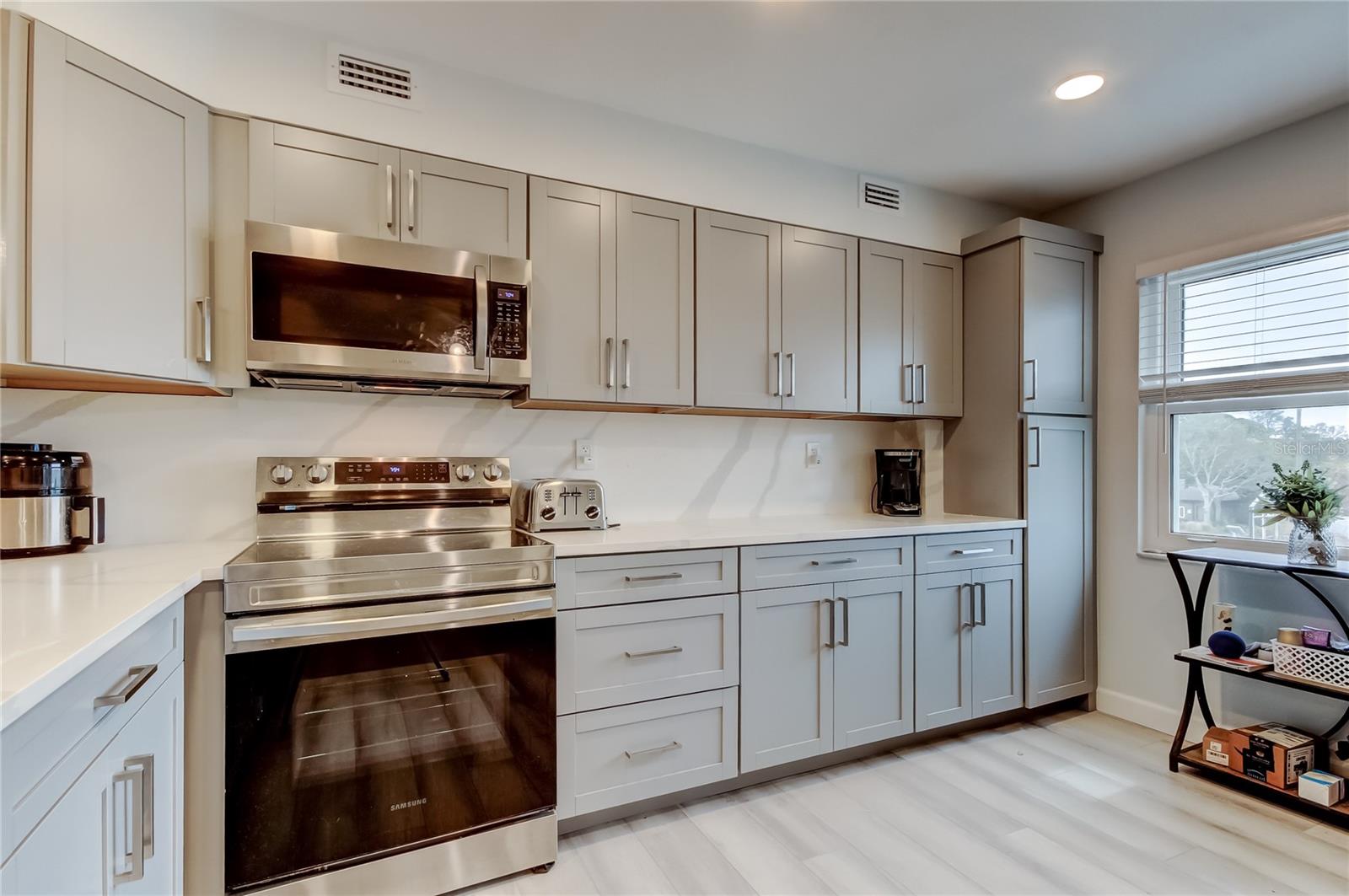 7321 CENTRAL AVE #301, ST PETERSBURG, FL, 33710