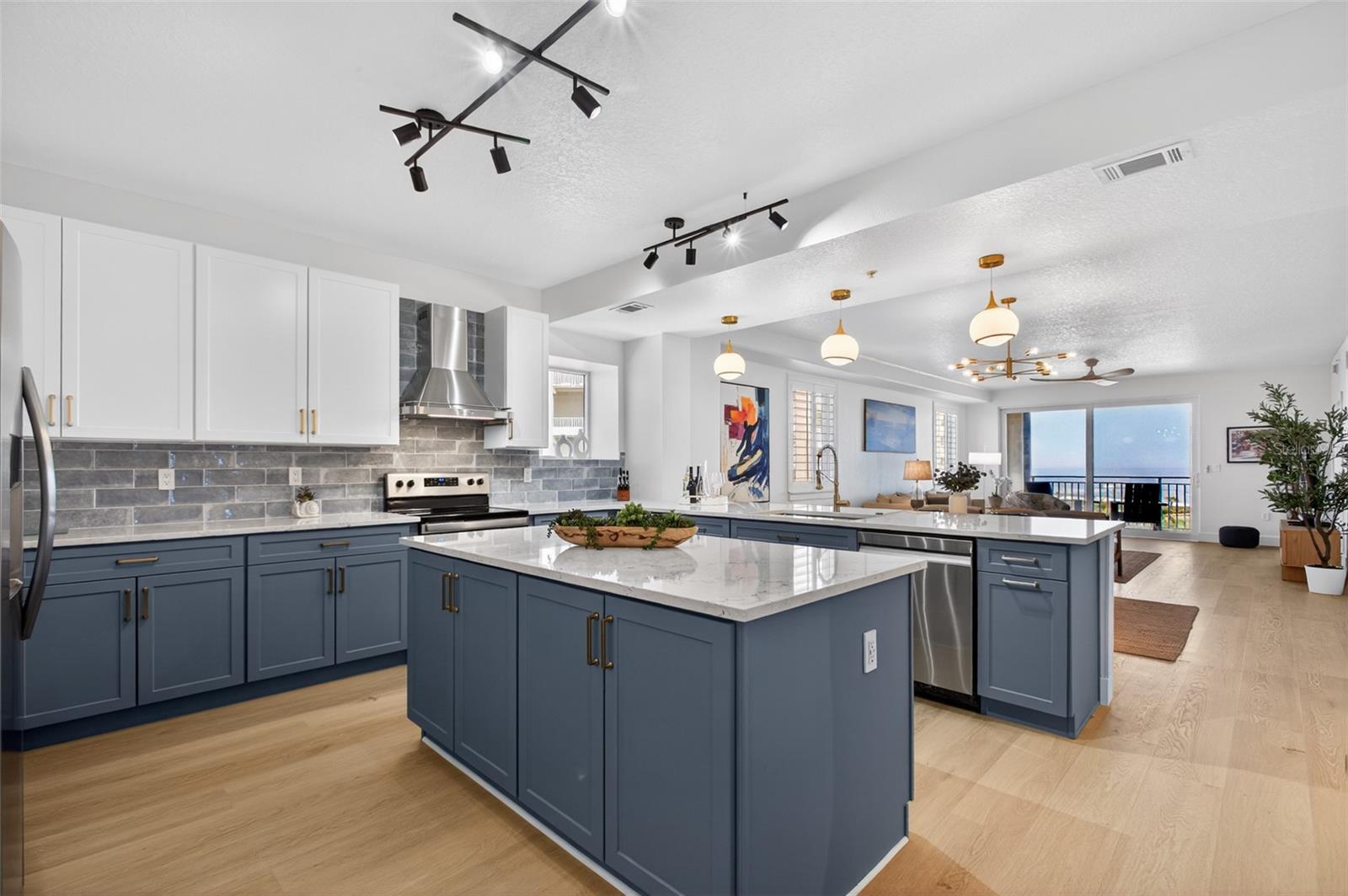 80 SURFVIEW DR #401, PALM COAST, FL, 32137