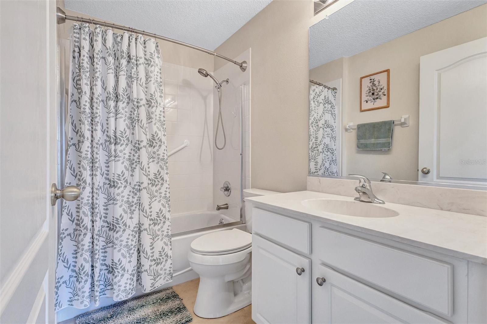 2215 WORTHINGTON GREENS DR #20, SUN CITY CENTER, FL, 33573