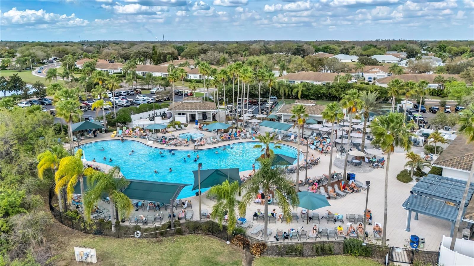 2215 WORTHINGTON GREENS DR #20, SUN CITY CENTER, FL, 33573