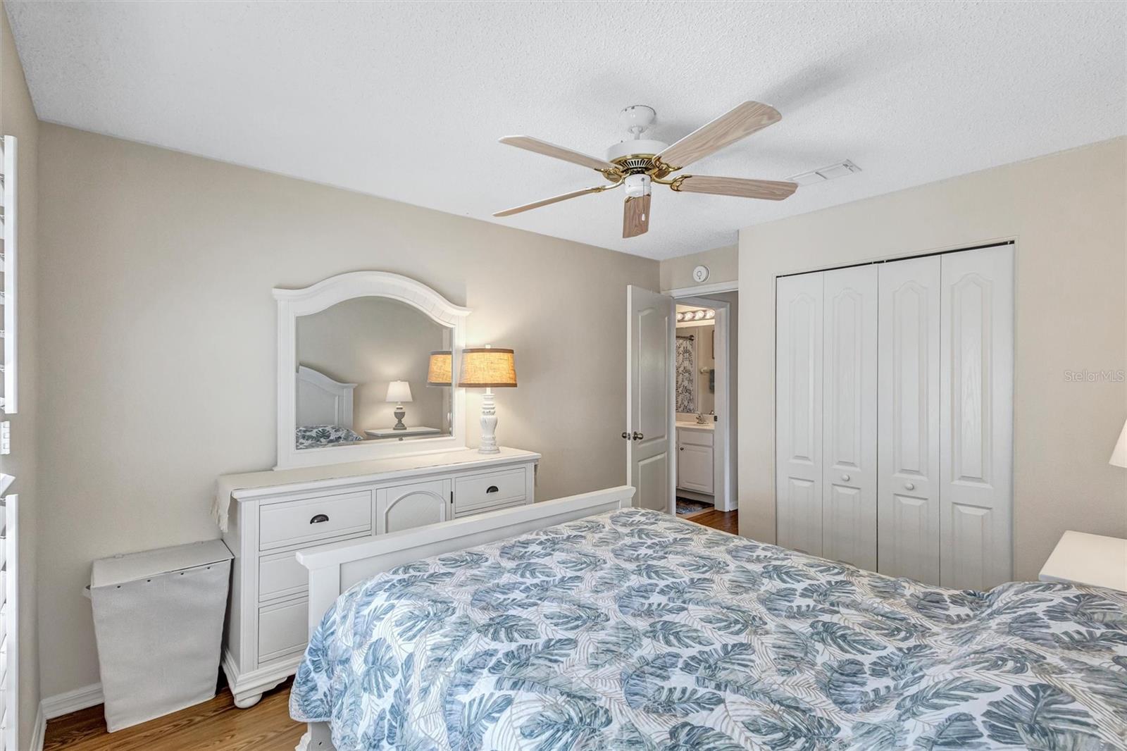 2215 WORTHINGTON GREENS DR #20, SUN CITY CENTER, FL, 33573