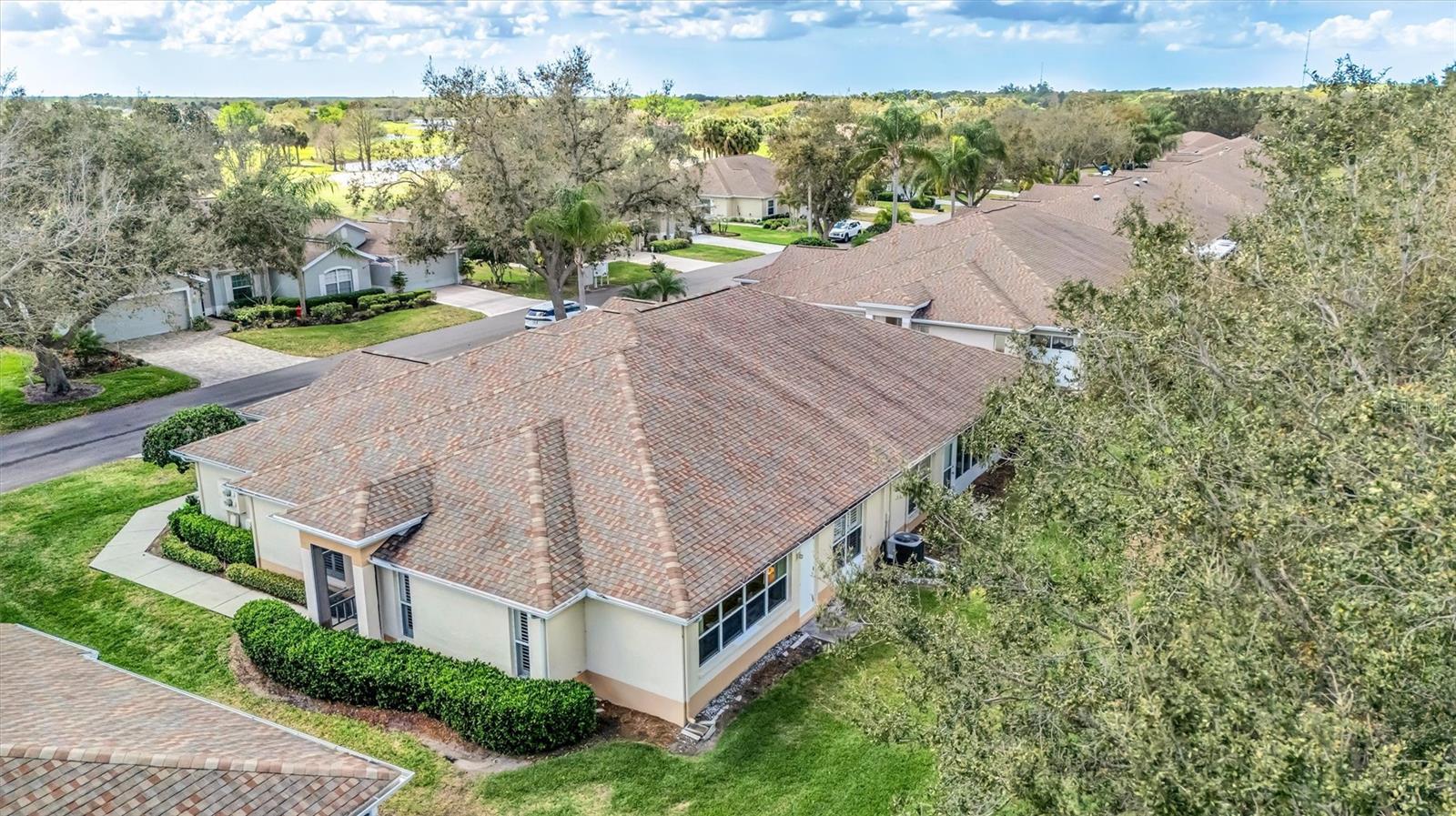2215 WORTHINGTON GREENS DR #20, SUN CITY CENTER, FL, 33573