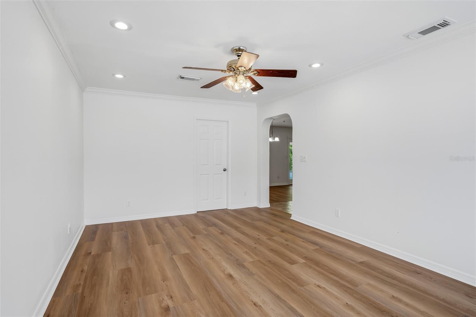 4711 W BEAUMONT ST, TAMPA, FL, 33611