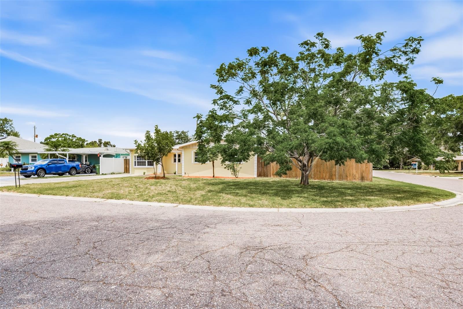 4711 W BEAUMONT ST, TAMPA, FL, 33611