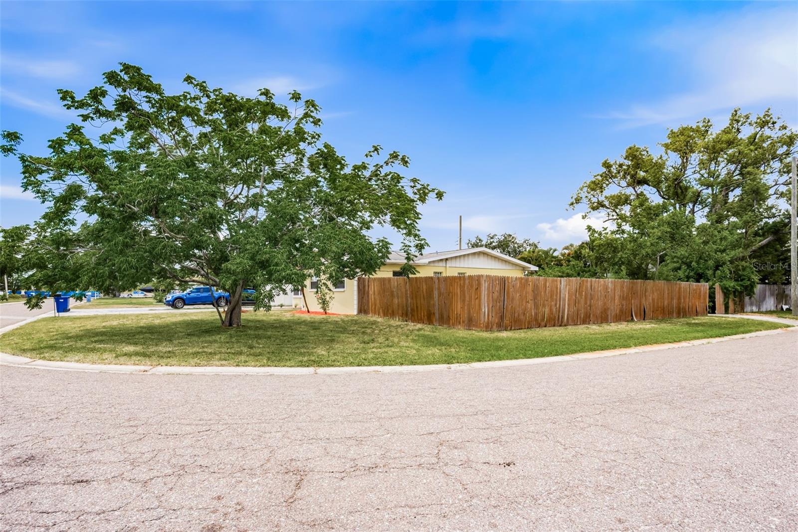 4711 W BEAUMONT ST, TAMPA, FL, 33611