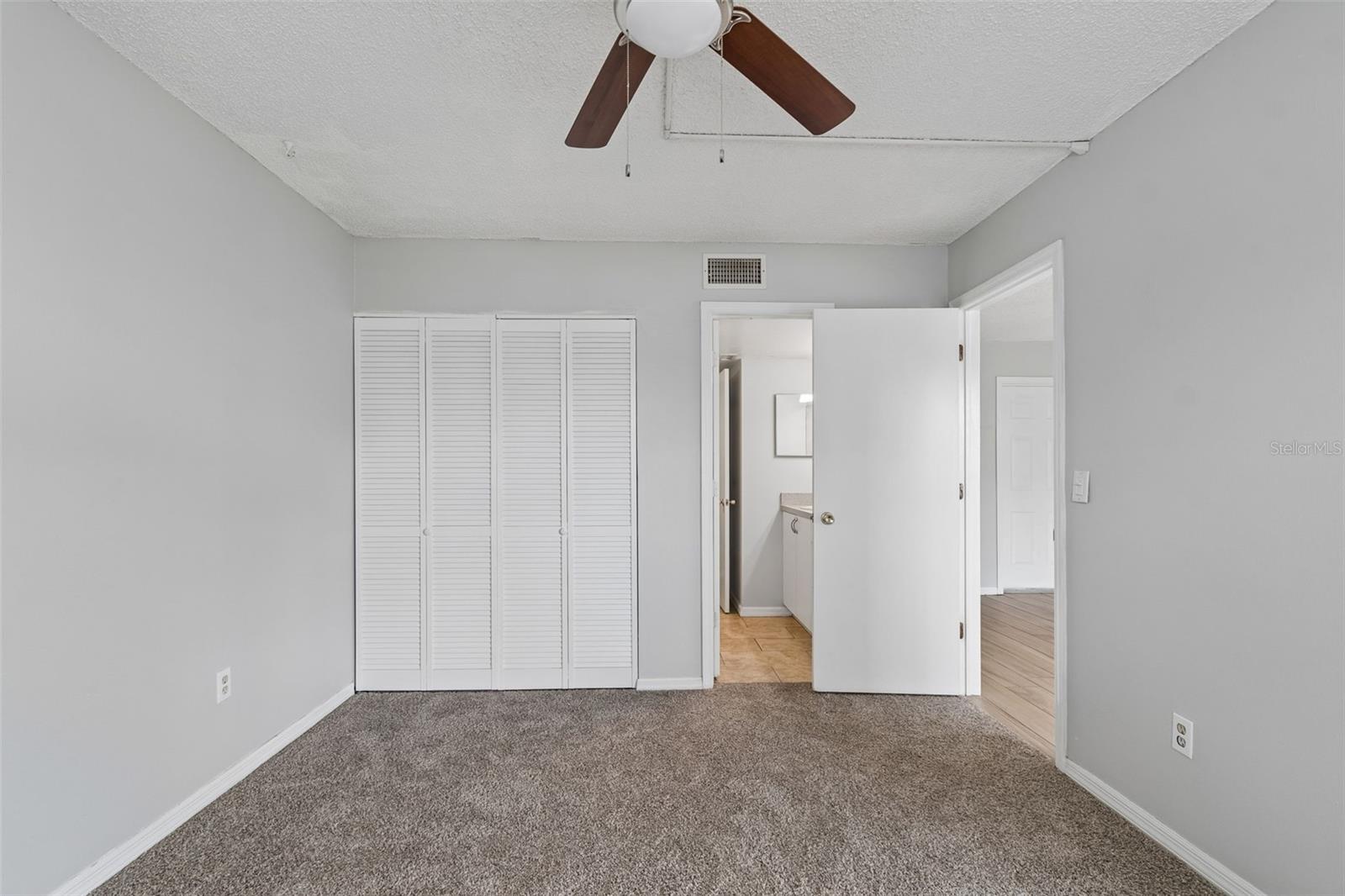 6915 STONES THROW CIR N #3106, ST PETERSBURG, FL, 33710