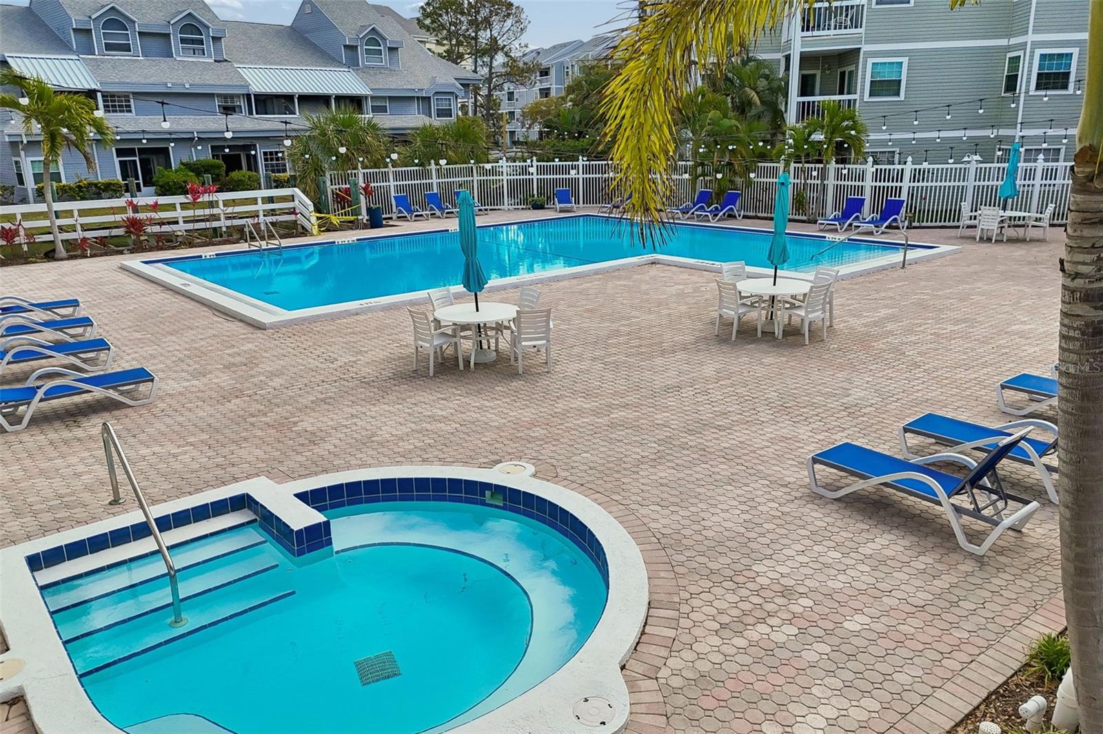 6915 STONES THROW CIR N #3106, ST PETERSBURG, FL, 33710