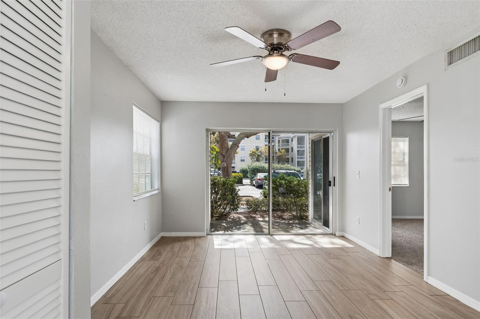 6915 STONES THROW CIR N #3106, ST PETERSBURG, FL, 33710