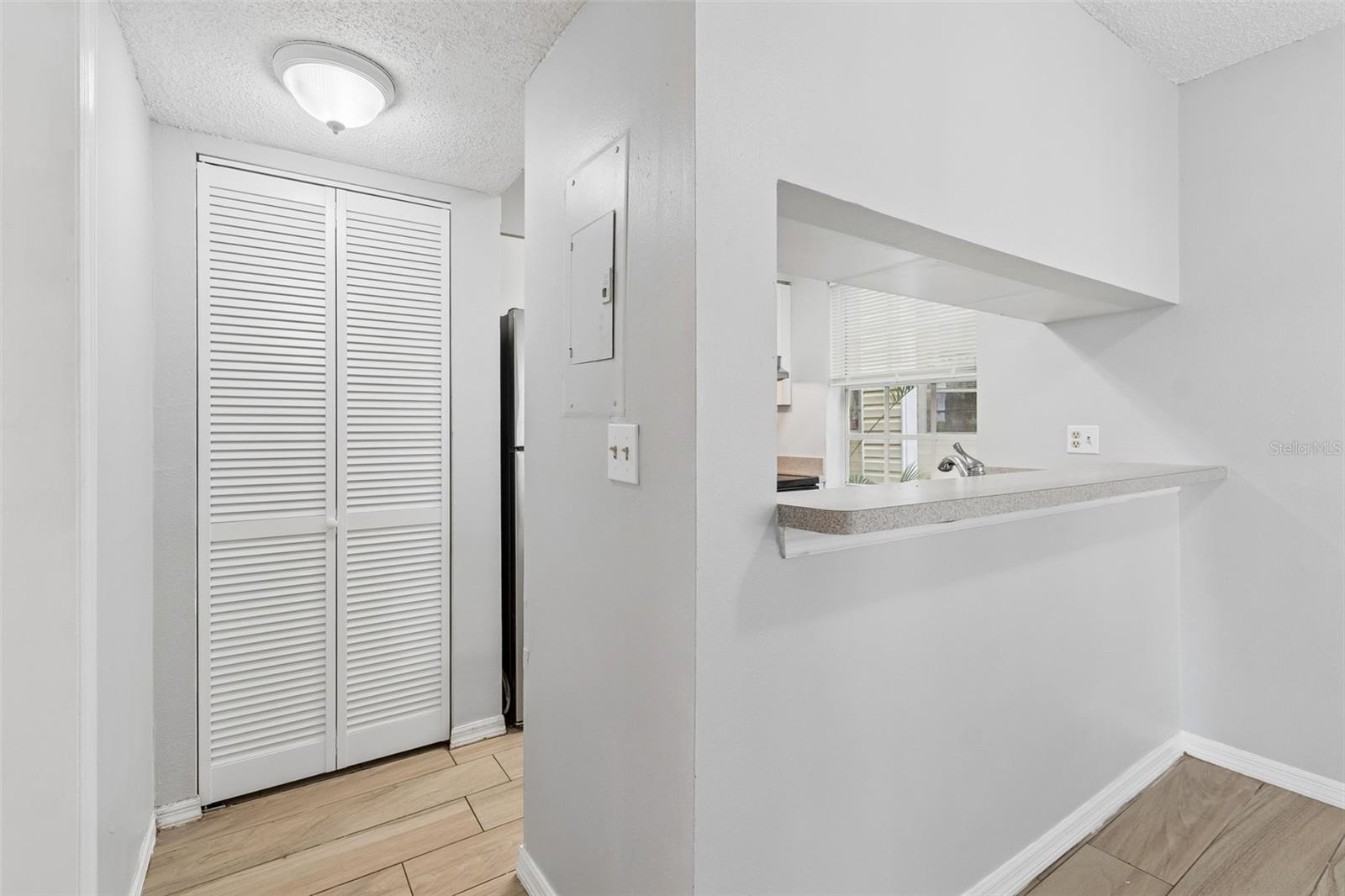 6915 STONES THROW CIR N #3106, ST PETERSBURG, FL, 33710