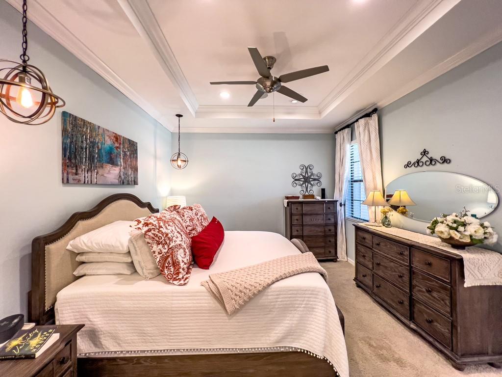 5742 CIRCA FISHHAWK BLVD, LITHIA, FL, 33547