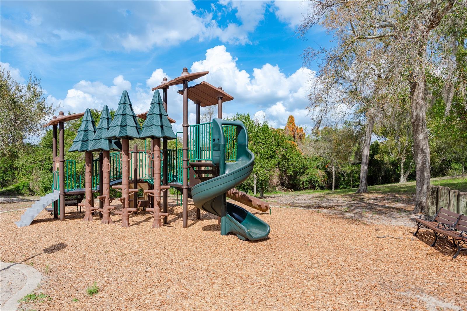 1462 LAKEVIEW DR, TARPON SPRINGS, FL, 34689