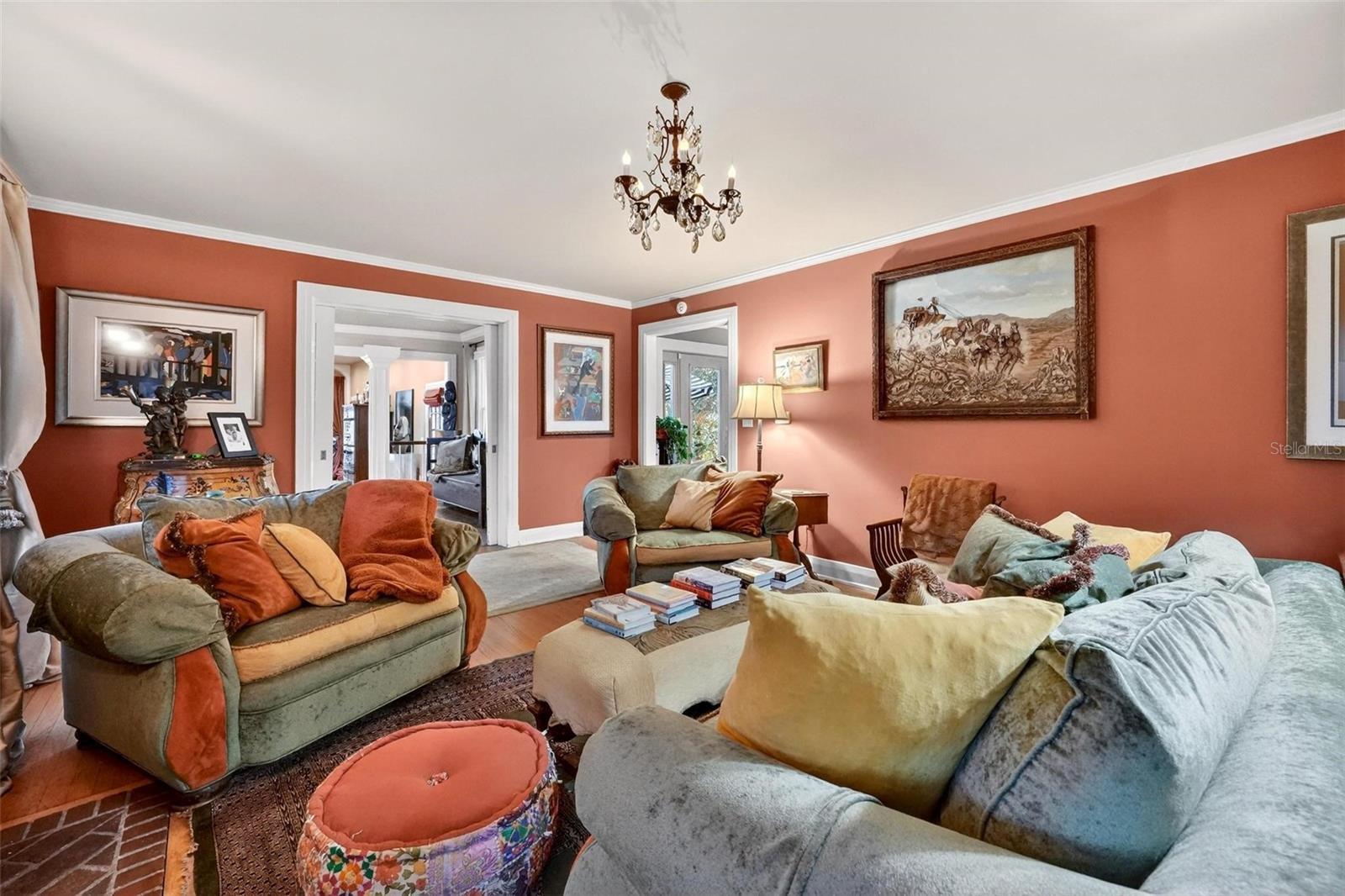 976 FAIRVIEW AVE, MOUNT DORA, FL, 32757