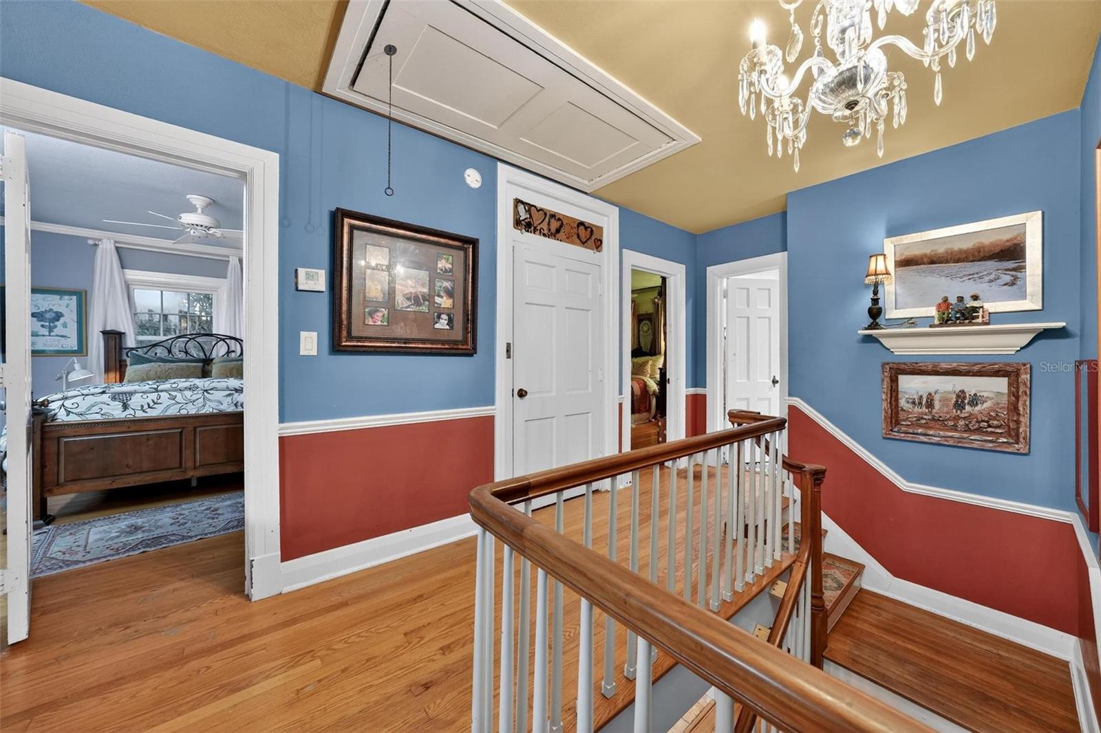 976 FAIRVIEW AVE, MOUNT DORA, FL, 32757