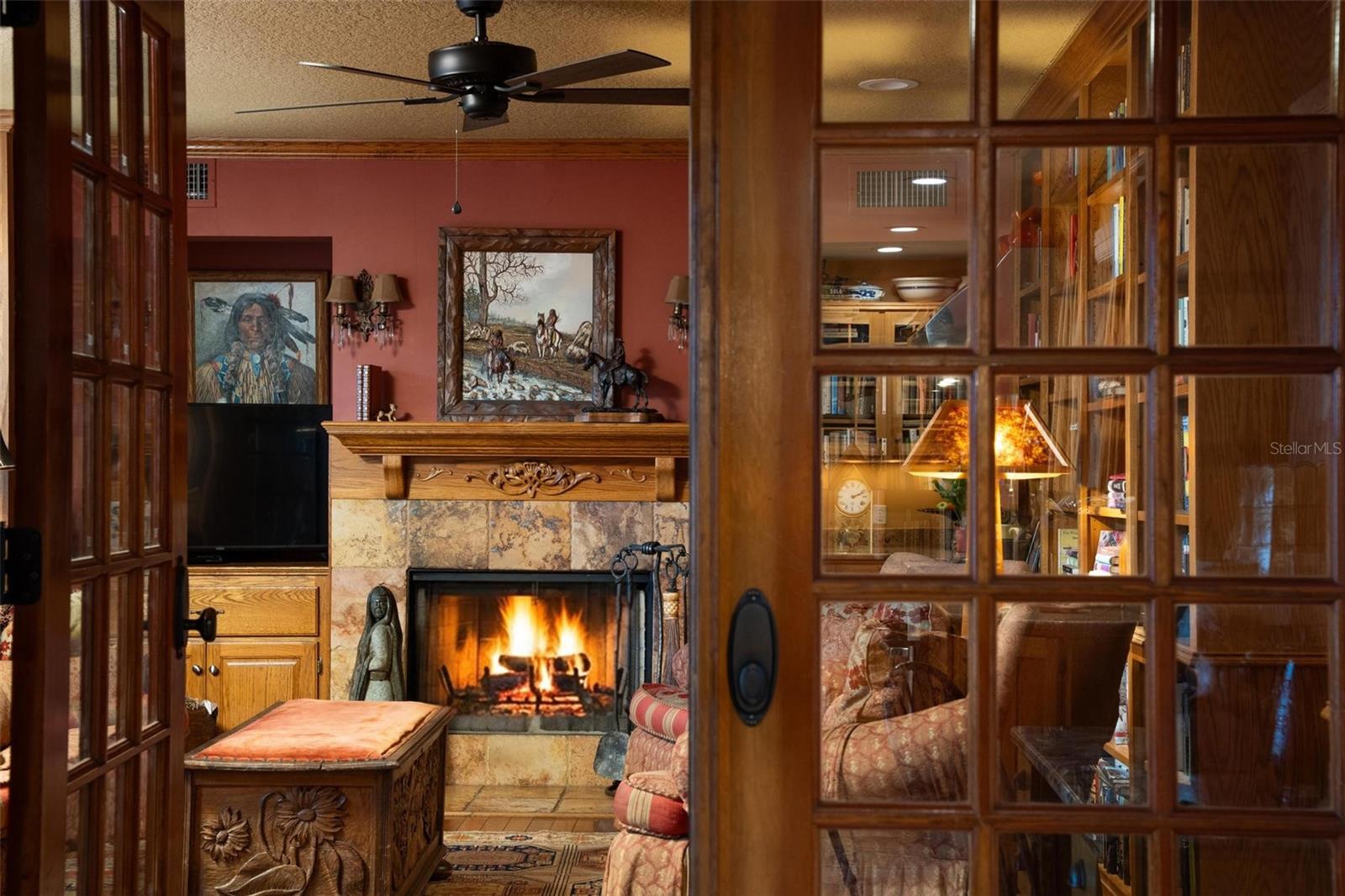 976 FAIRVIEW AVE, MOUNT DORA, FL, 32757