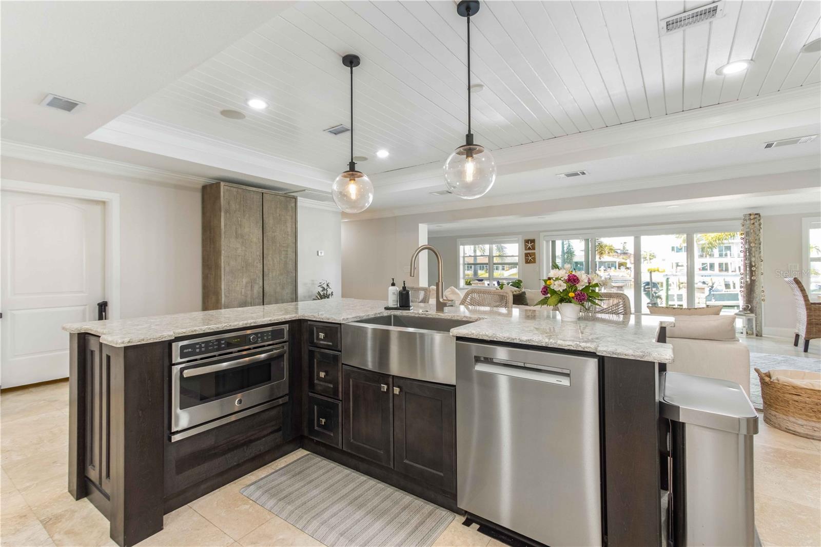 430 PALM IS SE, CLEARWATER BEACH, FL, 33767