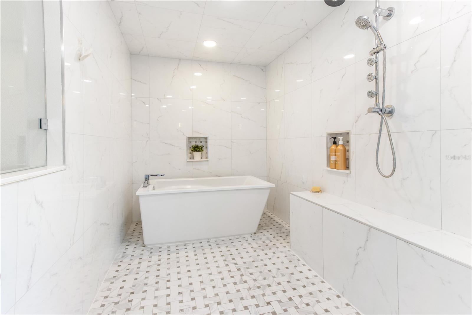 430 PALM IS SE, CLEARWATER BEACH, FL, 33767