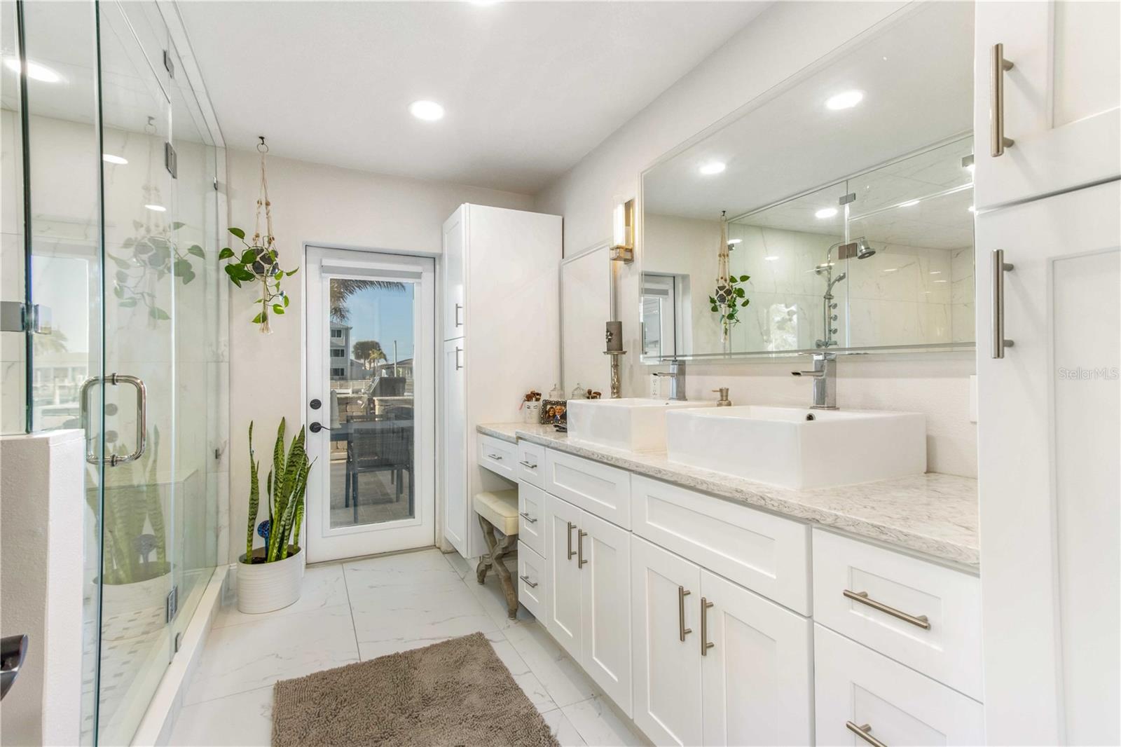 430 PALM IS SE, CLEARWATER BEACH, FL, 33767
