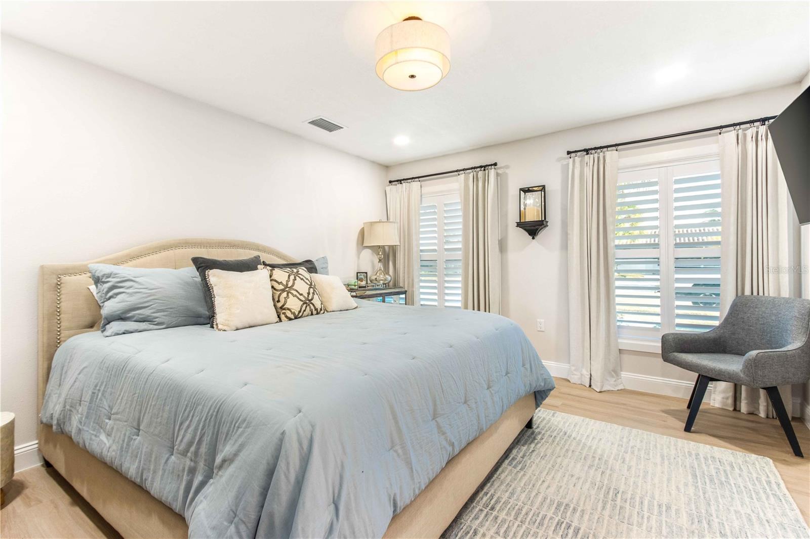 430 PALM IS SE, CLEARWATER BEACH, FL, 33767