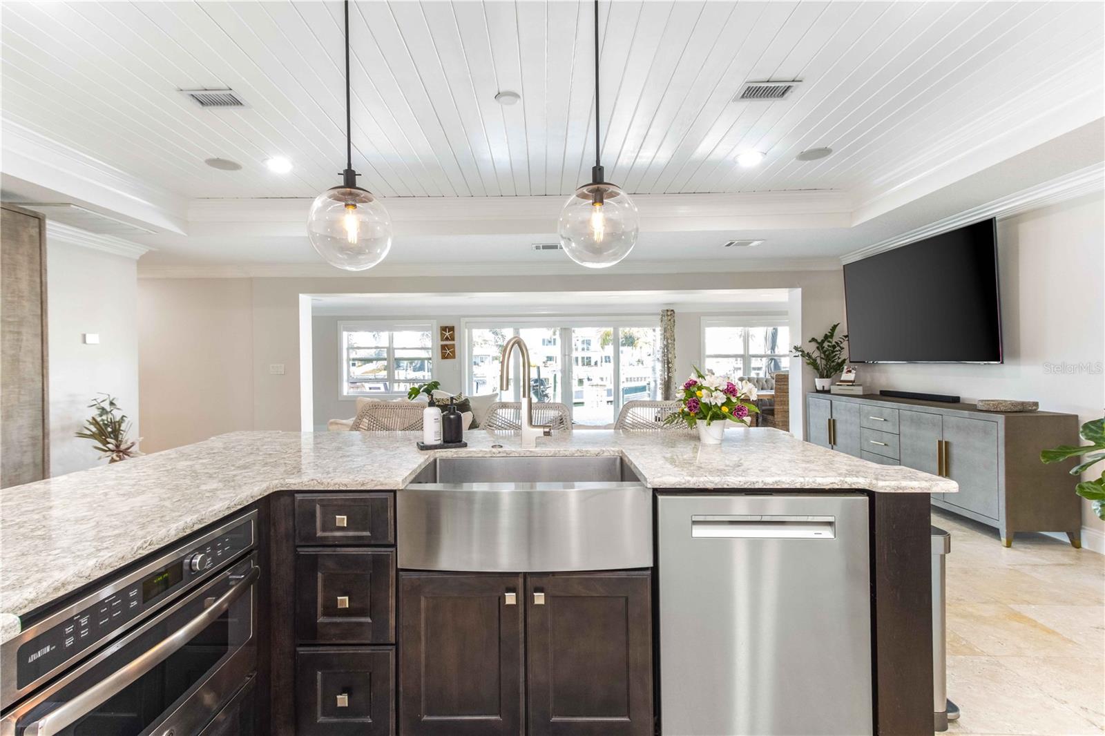 430 PALM IS SE, CLEARWATER BEACH, FL, 33767
