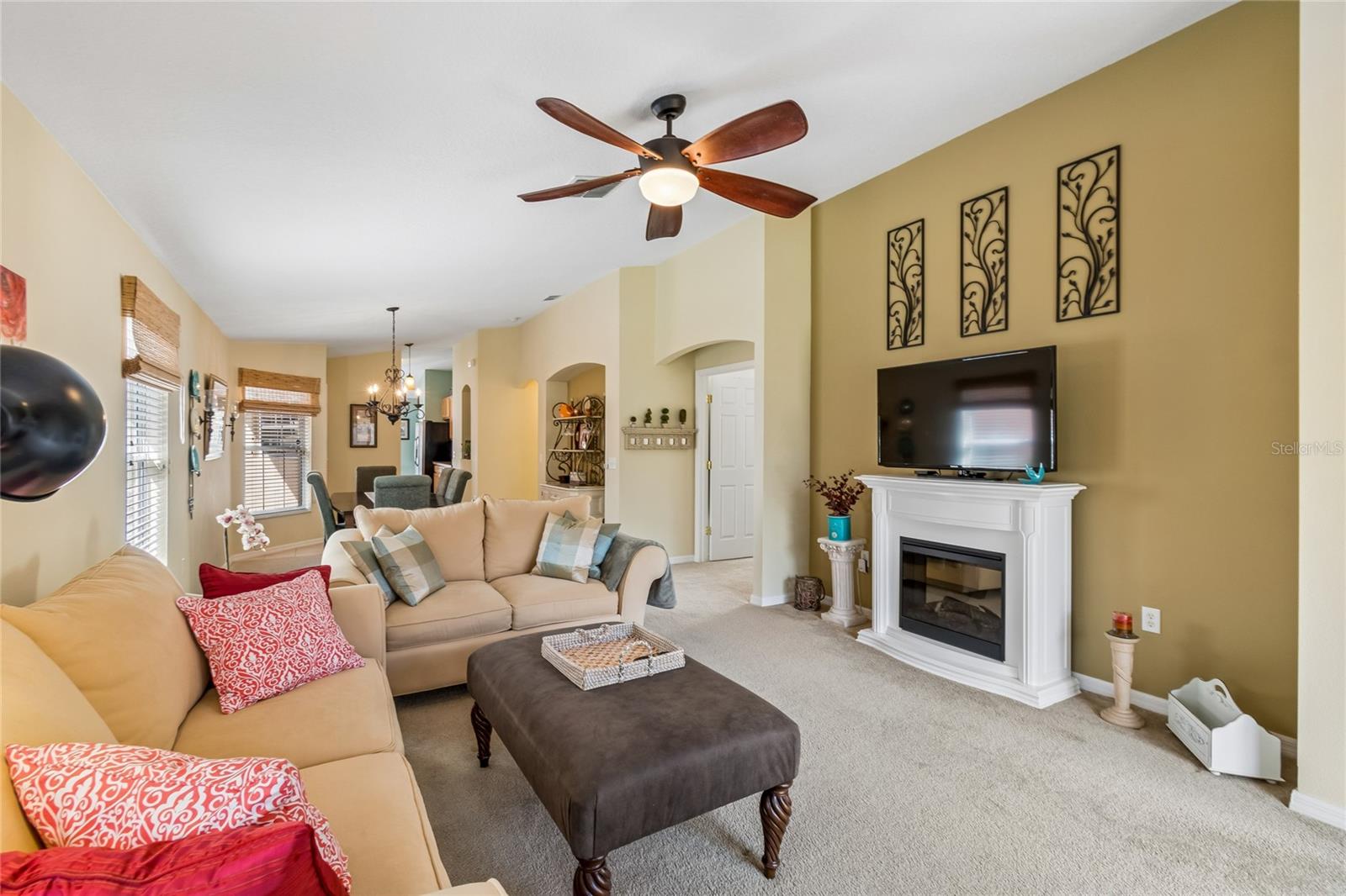 516 GRAND CANAL DR, POINCIANA, FL, 34759