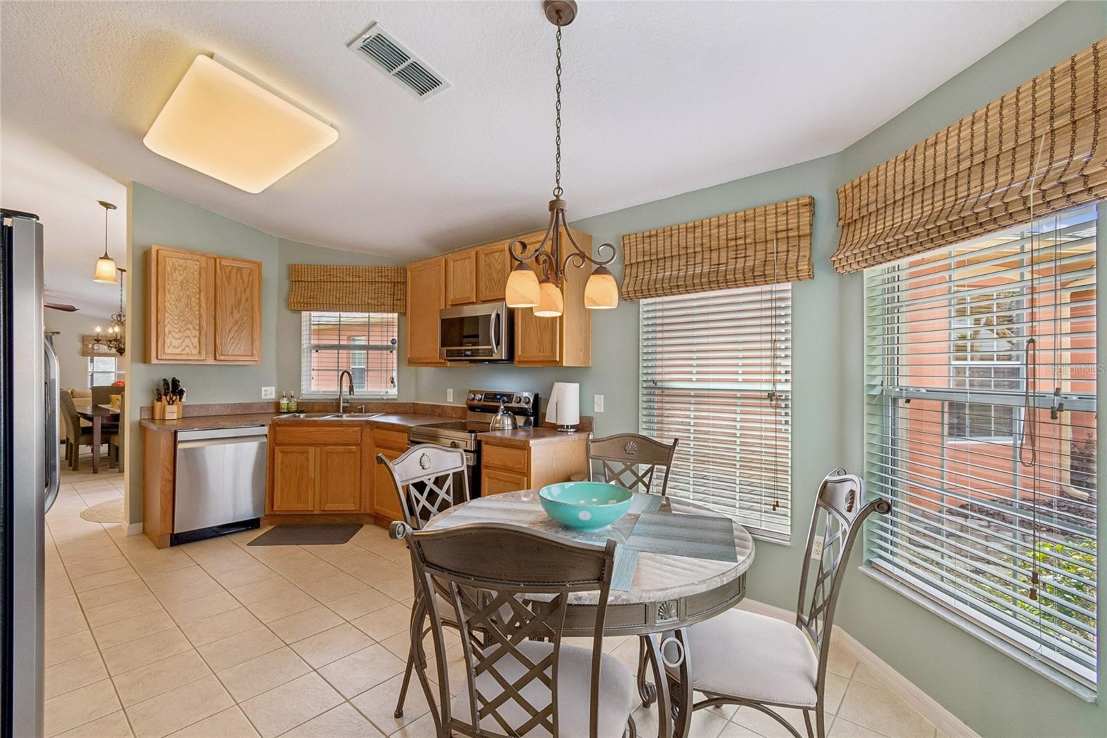 516 GRAND CANAL DR, POINCIANA, FL, 34759