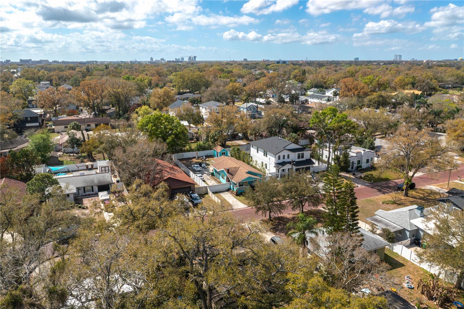 711 W VIRGINIA AVE, TAMPA, FL, 33603