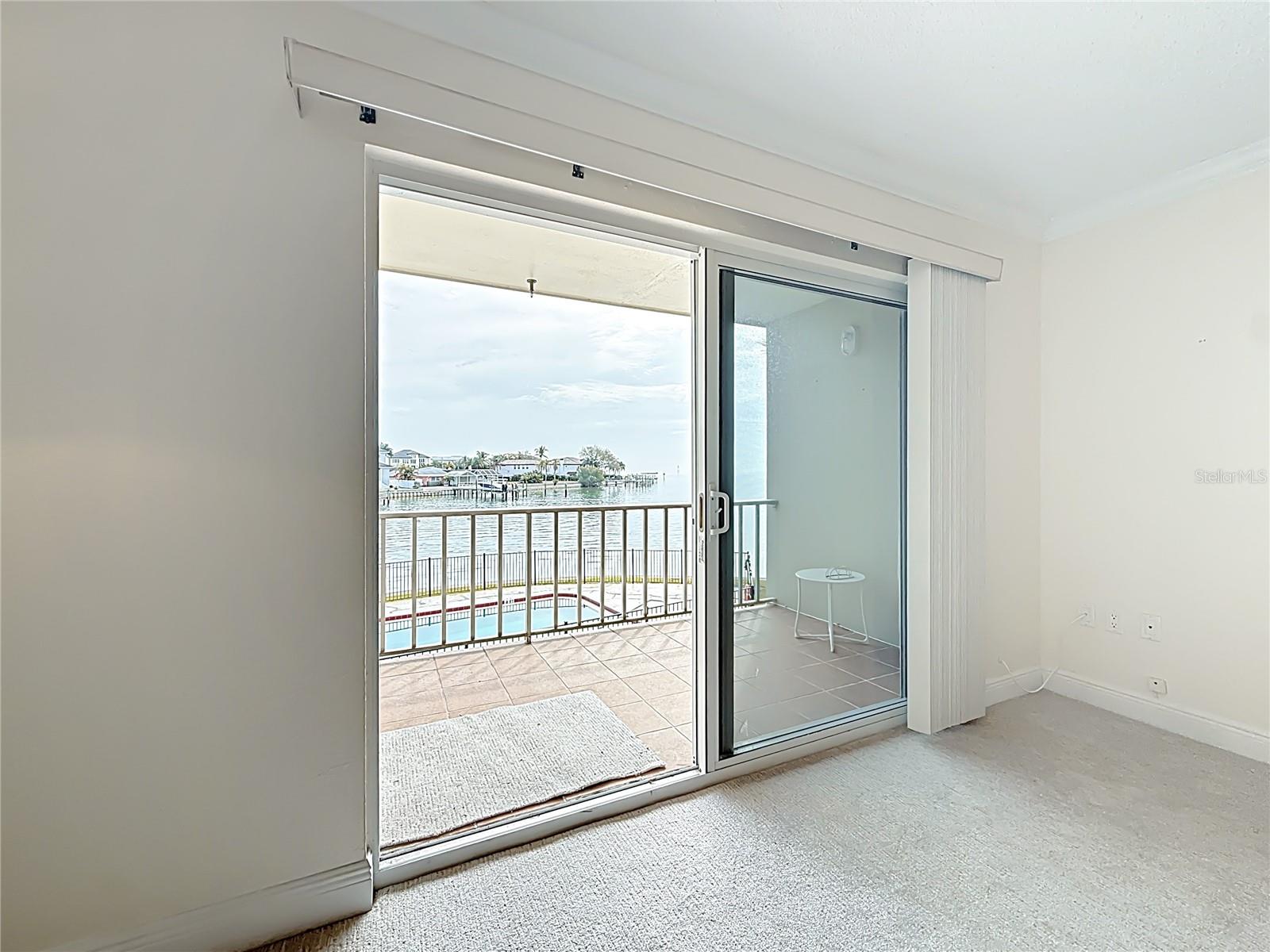 1361 SNELL ISLE BLVD NE #6, ST PETERSBURG, FL, 33704