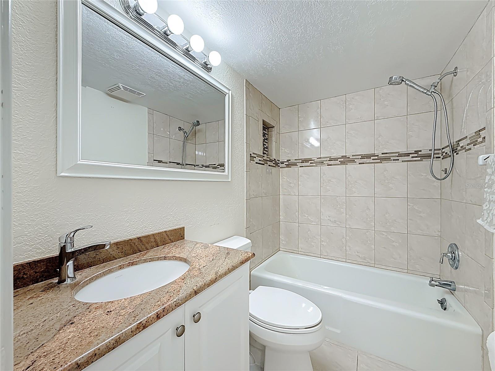 1361 SNELL ISLE BLVD NE #6, ST PETERSBURG, FL, 33704