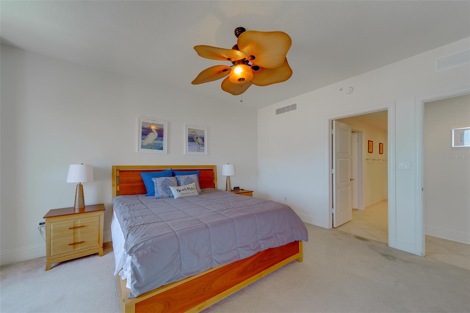 11 BAYMONT ST #1109, CLEARWATER BEACH, FL, 33767