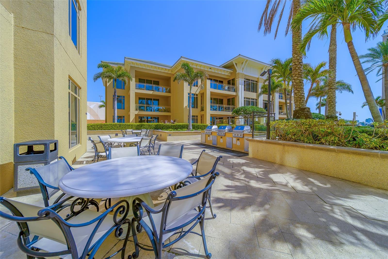 11 BAYMONT ST #1109, CLEARWATER BEACH, FL, 33767