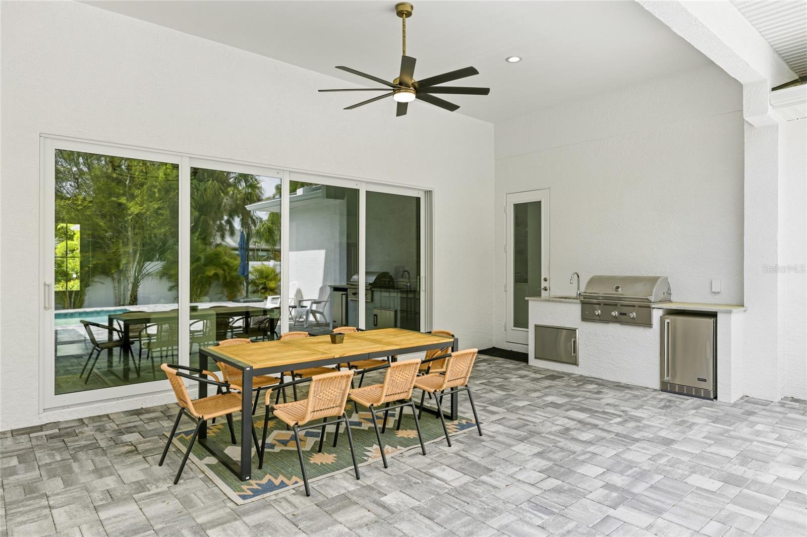 201 S SHADE AVE, SARASOTA, FL, 34237