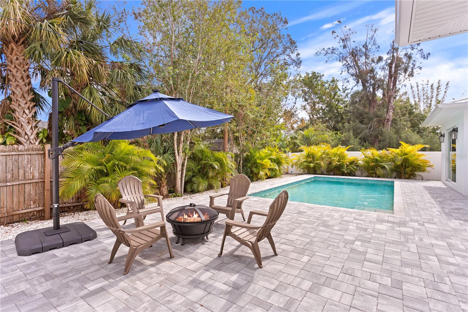 201 S SHADE AVE, SARASOTA, FL, 34237