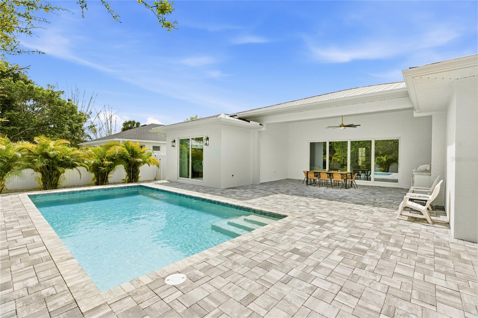 201 S SHADE AVE, SARASOTA, FL, 34237